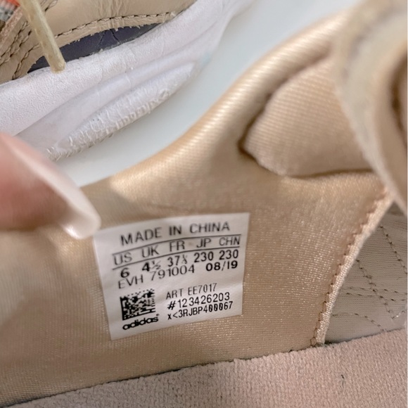 Adidas Ozweego Women Leather Size 6 - Picture 7 of 8